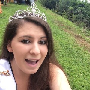 Meet your Posher, Sami